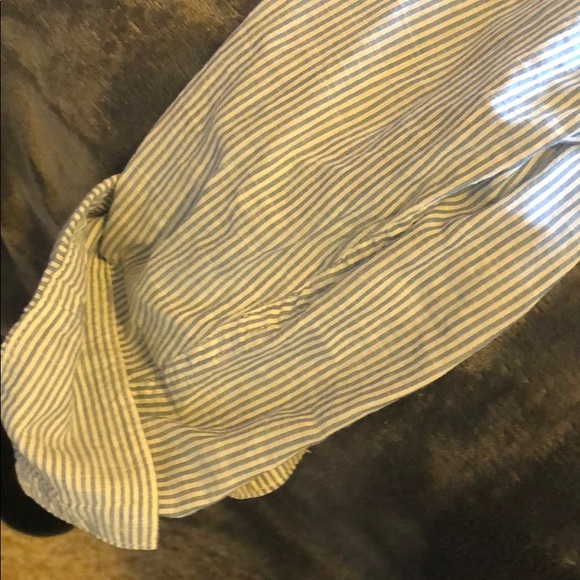 Button up blouse - Picture 3 of 4